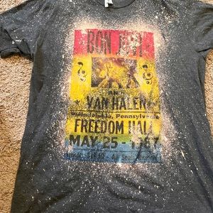 Boutique Bon Jovi Tee Size M
